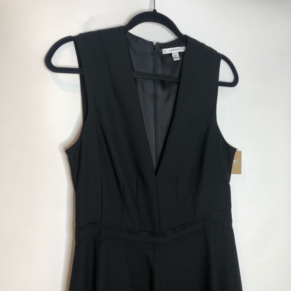 Carven | V-Neck Crepe Dress - Picture 5 of 10